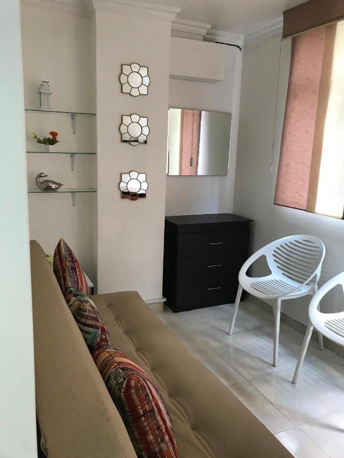 Apartamentos Amoblados Jg De La 70 Medellín Exteriér fotografie