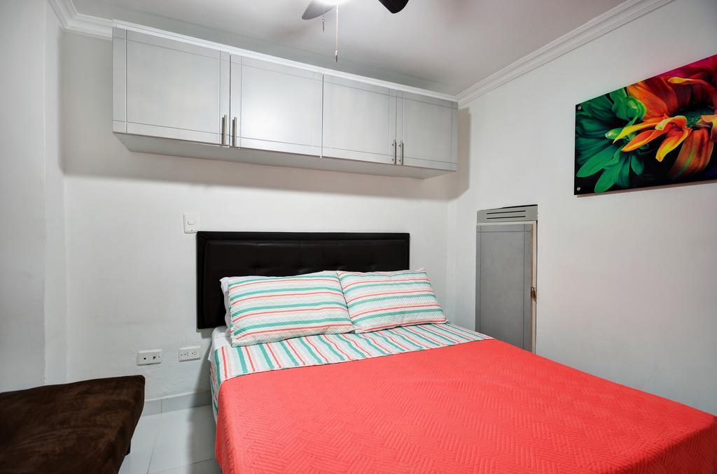 Apartamentos Amoblados Jg De La 70 Medellín Exteriér fotografie